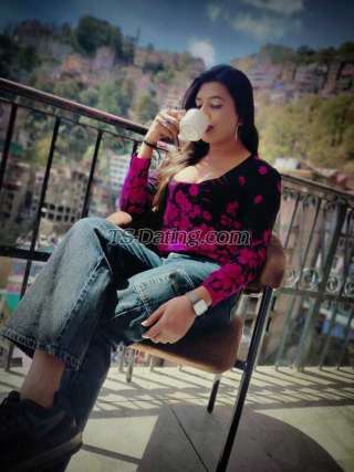 trans girl HazelNutty 2221205