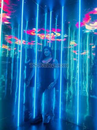 trans girl HazelNutty 2221281