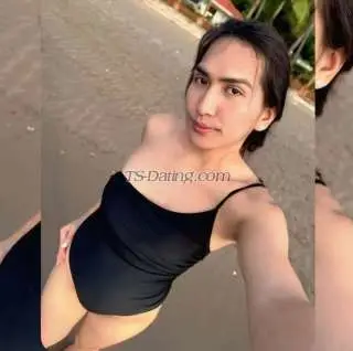 Shemale Heavenlyyy25 5476792