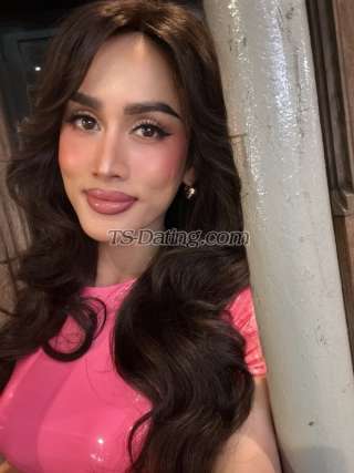 trans girl HelenVN 0864045