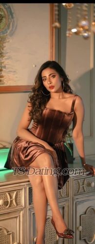 trans girl Hemeraa 4937450