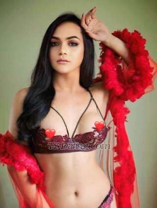 trans girl bellaMonika 9784210