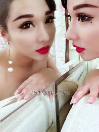 trans girl HiMonica 1104325