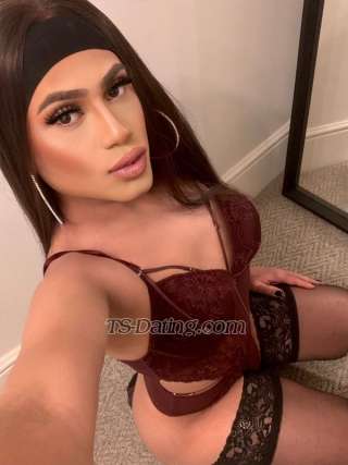 trans girl Hibloom24 2489214 trans girl Hibloom24 2489214