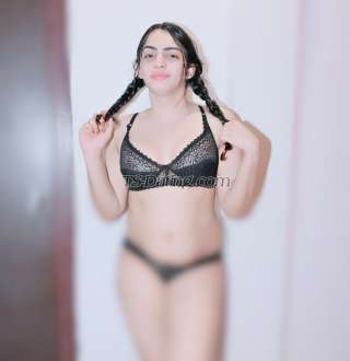 trans girl Honeybaby1 7879624