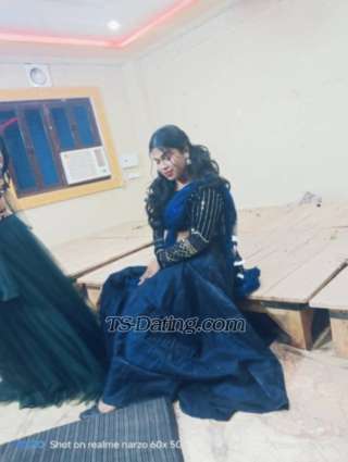 trans girl Honeyts1999 1910972