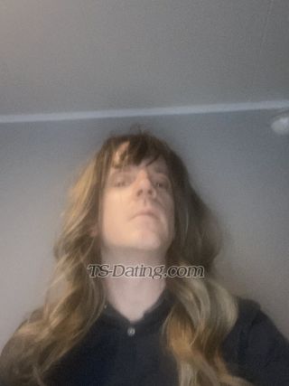 trans girl HoodedFelicia 4978623