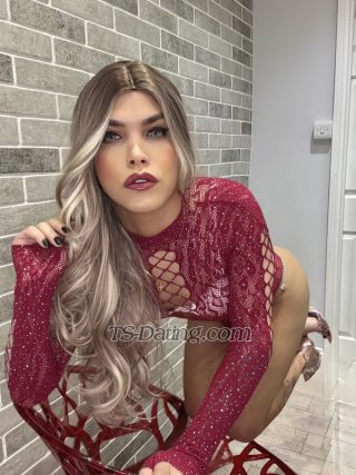 trans girl HotBlondXXL 1277505