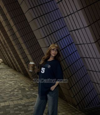 trans girl HotLeng 2606942