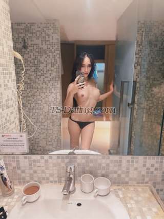 trans girl HotRhue 6002189