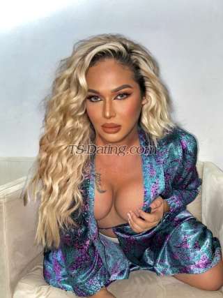 trans girl Hotbombshell 2585003