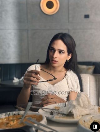 trans girl Hotikku 1970954