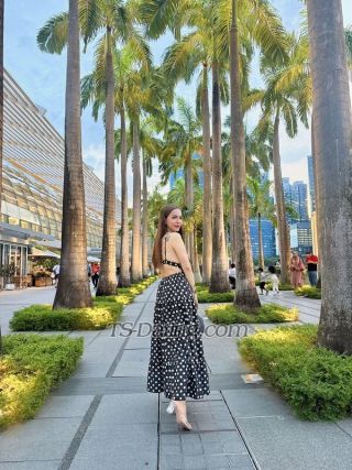 trans girl Hotselena 8725791