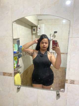 trans girl HugeCockYunah 5012716