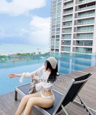 trans girl Hyunarcha 1330552