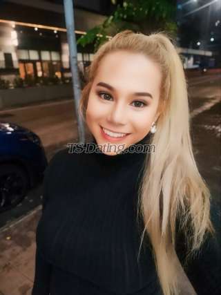 trans girl hamjane17 3381106