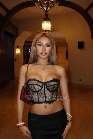 trans girl hana2004196 5000880