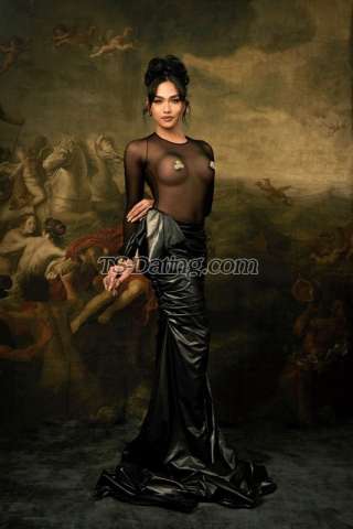 trans girl heyCelina 2497898