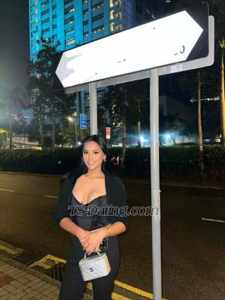 trans girl hotvanetika 0812131