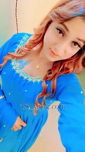 trans girl ICONN 3344299