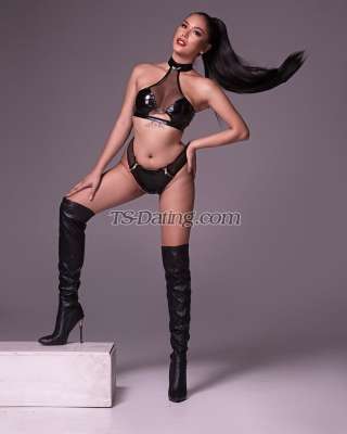 trans girl ILoveChloe 1593640