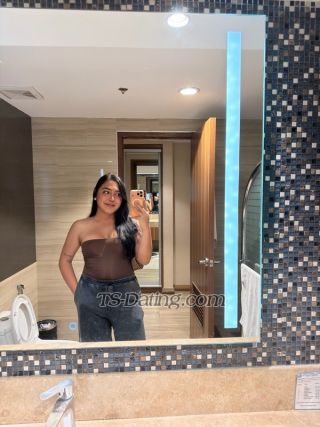 trans girl IamLBdawn 7415070
