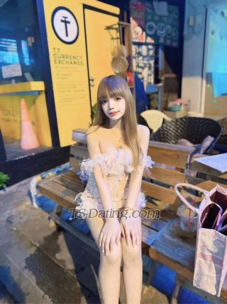 trans girl Iamalisa 2812400