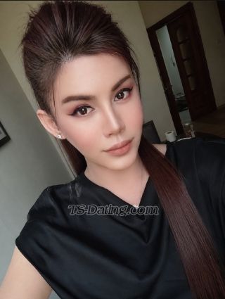 trans girl IbrataTS 7699283