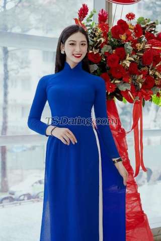 trans girl Ichosochi 8300358