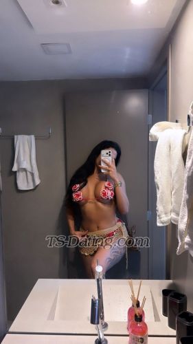 trans girl Imolakhalifa 9381745