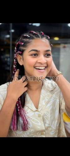 trans girl InayaaM 0020028