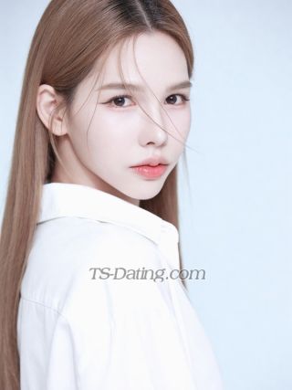 trans girl IngIng 4391082 trans girl IngIng 4391082