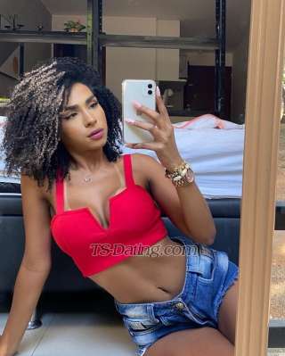 trans girl Ipanema 1659322