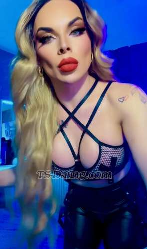 trans girl Irinna 0019678