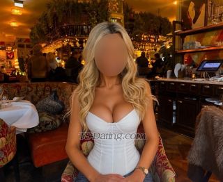 trans girl Irishella 9134498