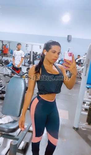 trans girl Isamora 0023112