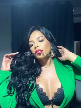 trans girl Isamora 9470953
