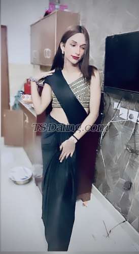 trans girl Isha19 7972089
