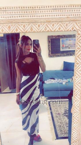 trans girl Isha19 8064322