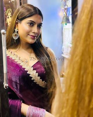 trans girl Ishika0808 9140053