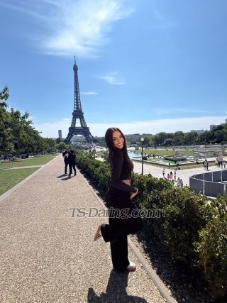 trans girl IsisMachado 0776054