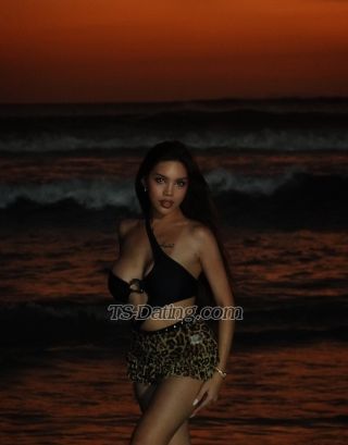 trans girl Itsmelanie 9039574