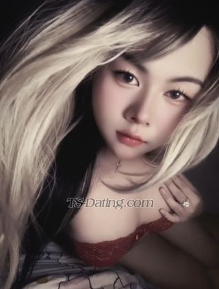 trans girl Ivanlan2k2 7792870