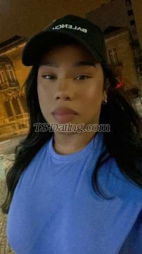 trans girl irisvalentim 3875339