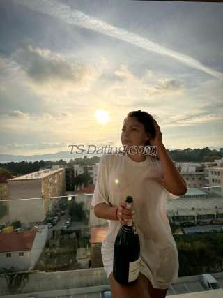 trans girl JULLYHOTT 0242175