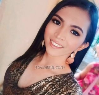 trans girl JamaeFajardo 0027725