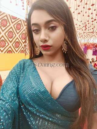 trans girl Jannatjahan 8722586