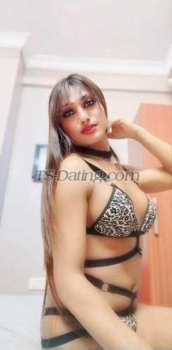 trans girl Jasleenkaur 8304223