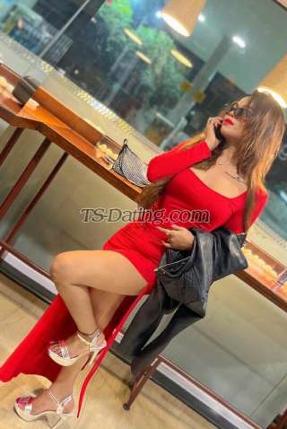 trans girl Jenniferwhit 6600328