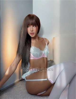 trans girl Jennyvn96 0857074